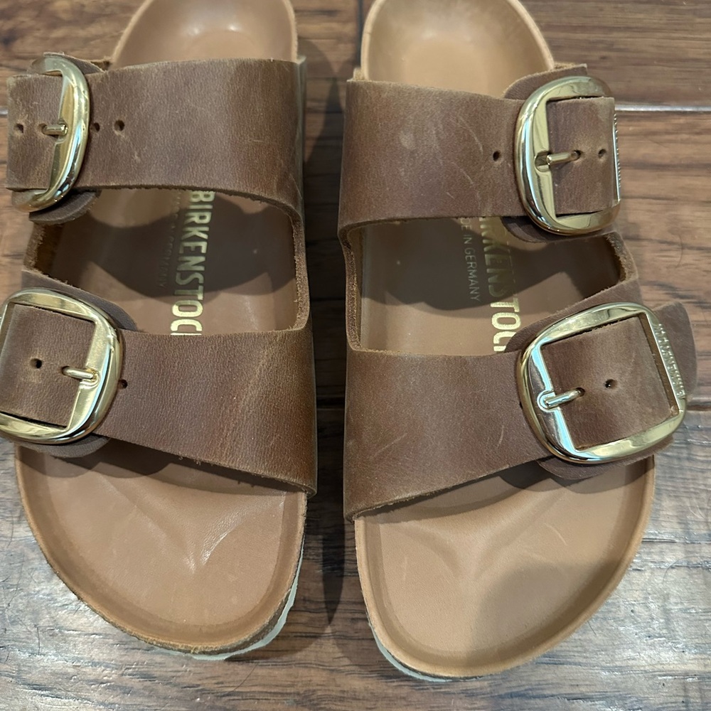 Birkenstock Arizona Big Buckle Oiled Leather Sandals (brown with gold buckles)